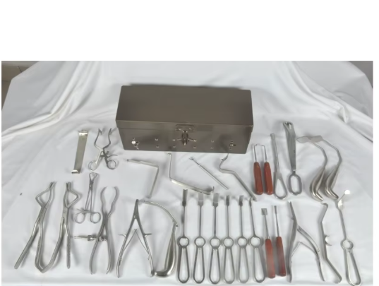 BOITE POUR CHIRURGIE PLASTIQUE MAXILLO-FACIAL
