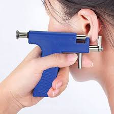 PIERCING A OREILLE