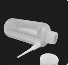 PISSETTE SOUPLE AVEC DIFFUSEUR EN BEC – Image 3