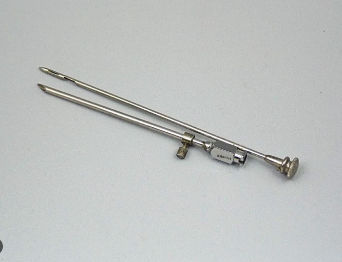 ENSEMBLE D'AIGUILLES POUR BIOPSIE PLEURALE ABRAMS – Image 2