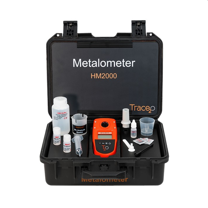 ANALYSEUR PORTABLE POUR METAUX LOURDS DANS L'EAU
